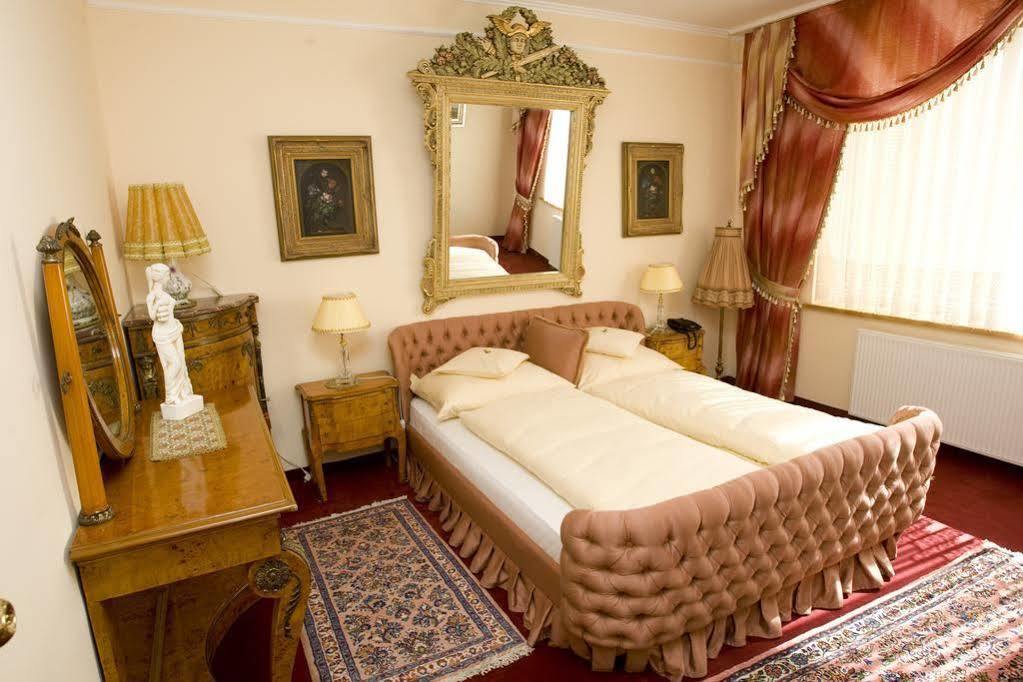 Hotel Grande Celje Phòng bức ảnh